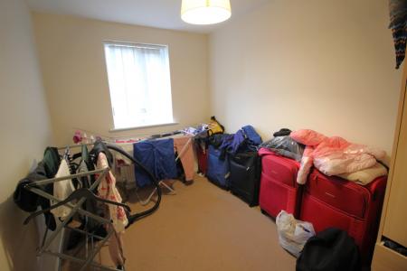 2 bedroom Flat for sale in Broadoaks, Bury, BL9