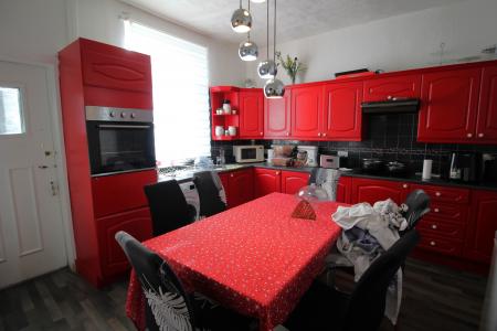 2 bedroom End of terrace house for sale in Hollins Road, Oldham, OL8