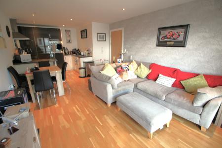 2 bedroom Flat for sale in St Johns Gardens, Bury, BL9