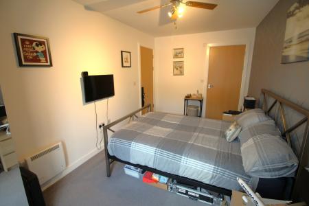 2 bedroom Flat for sale in St Johns Gardens, Bury, BL9
