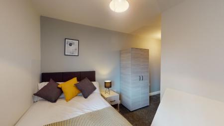 Harcourt Street, Oldham, OL1