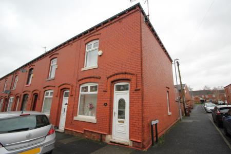 2 bedroom End of terrace house for sale in Prince George Street, Oldham, OL1