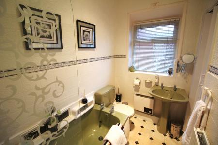 2 bedroom End of terrace house for sale in Prince George Street, Oldham, OL1