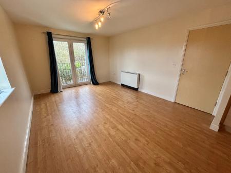 2 bedroom Flat to let in Clough Gardens, Haslingden, BB4