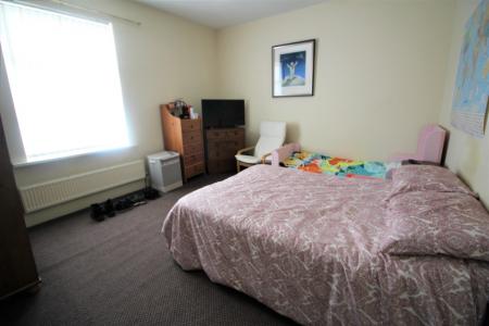 2 bedroom Terraced House for sale in Dumers Lane, Radcliffe, M26