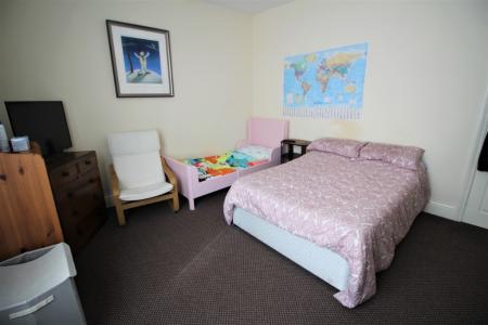 2 bedroom Terraced House for sale in Dumers Lane, Radcliffe, M26