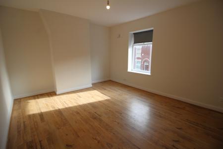 2 bedroom Terraced House for sale in Coalshaw Green Road, Oldham, OL9