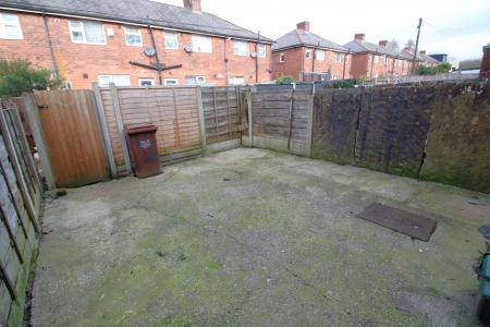 2 bedroom Terraced House for sale in Coalshaw Green Road, Oldham, OL9