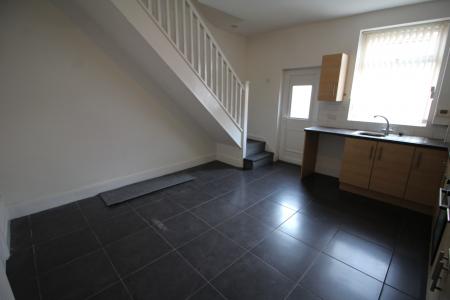 2 bedroom Terraced House for sale in Coalshaw Green Road, Oldham, OL9