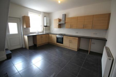 2 bedroom Terraced House for sale in Coalshaw Green Road, Oldham, OL9