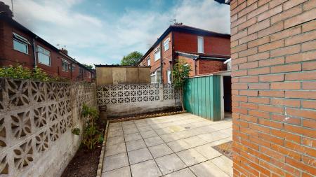 1 bedroom House of Multiple Occupation to let in Harcourt Street, Oldham, OL1