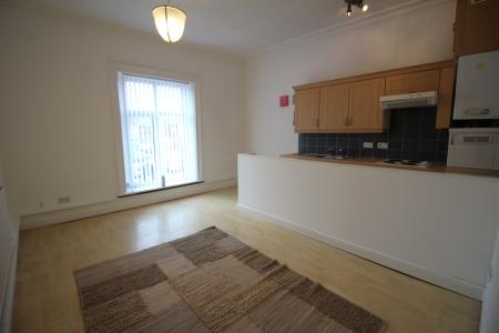 1 bedroom Flat to let in Walmersley Road, Bury, BL9