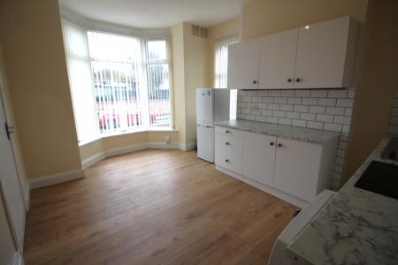 1 bedroom Ground floor flat to let in Seymour Road, Manchester, M8