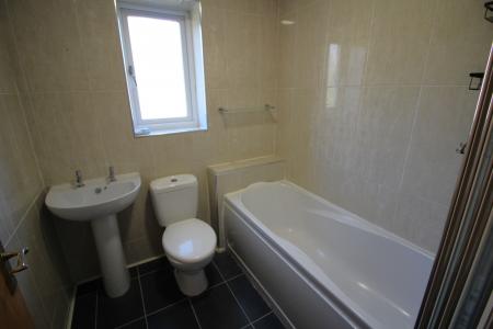 3 bedroom Semi-detached house to let in Langholme Way, Heywood, OL10