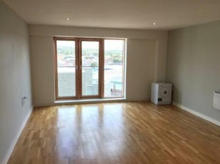 1 bedroom Apartment to let in St Johns Gardens, Bury, BL9