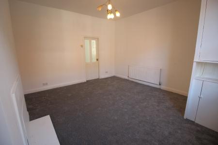 2 bedroom Terraced House to let in Hanson Street, Oldham, OL4