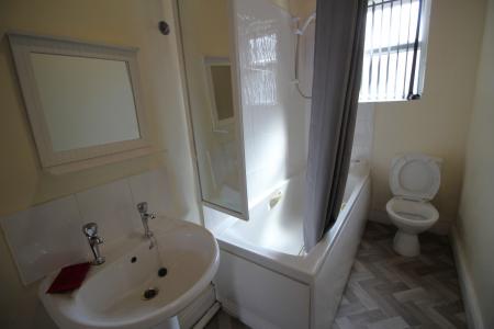 3 bedroom Terraced House to let in Oram Street, Bury, BL9