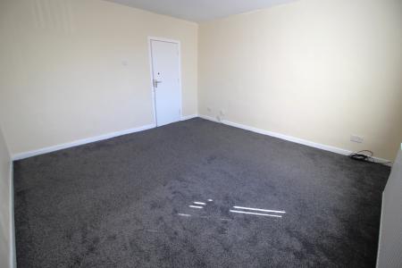 2 bedroom Duplex to let in Back Walmersley Road West, Bury, BL9