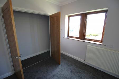 4 bedroom Detached house for sale in Harden Hills, Shaw, OL2