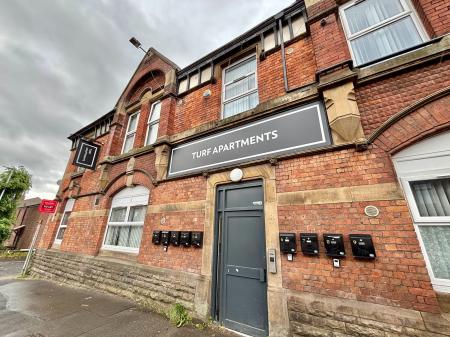116 Wash Lane, Bury, BL9
