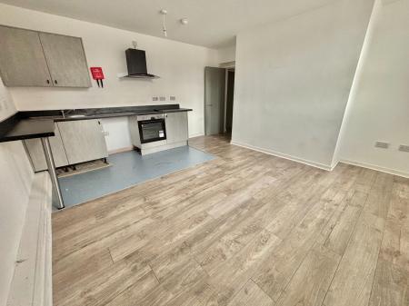 1 bedroom Flat to let in 116 Wash Lane, Bury, BL9