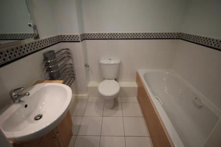 2 bedroom Flat to let in Derby Court, Bury, BL9