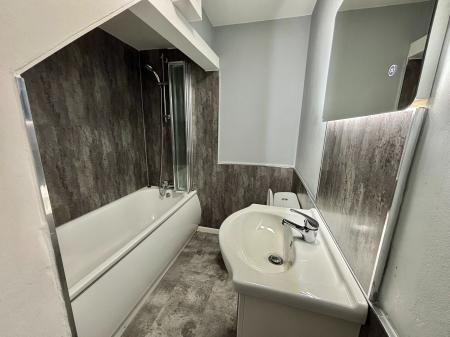 1 bedroom Flat to let in Rectory Road, Manchester, M8