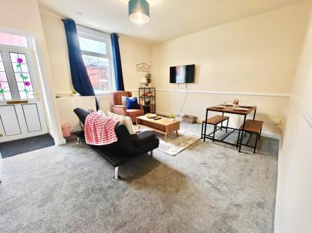 2 bedroom End of terrace house to let in Coomassie Street, Radcliffe, M26
