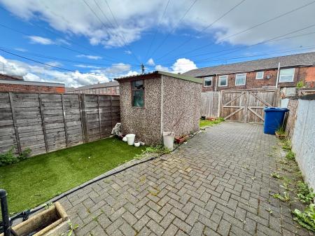 2 bedroom Terraced House to let in Wood Street, Bury, BL8