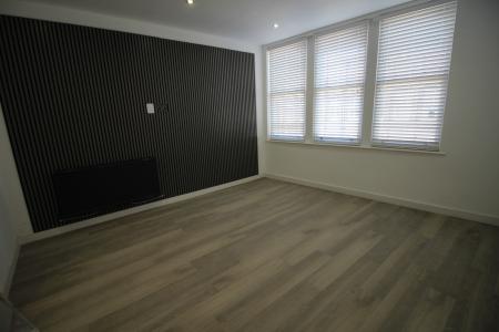 1 bedroom Apartment to let in Silver Street, Bury, BL9