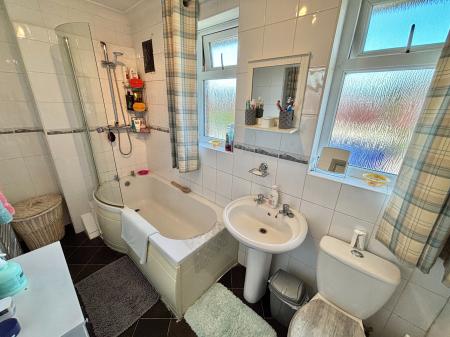 3 bedroom Semi-detached house for sale in Albert Royds Street, Rochdale, OL16