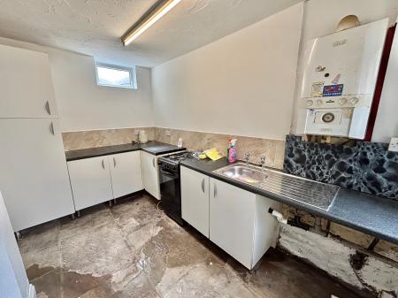 3 bedroom End of terrace house to let in Daisy Bank, Bacup, OL13