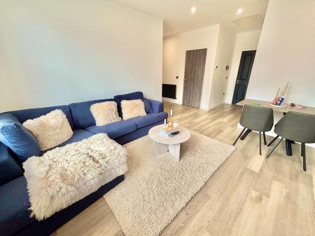 1 bedroom Apartment to let in Silver Street, Bury, BL9