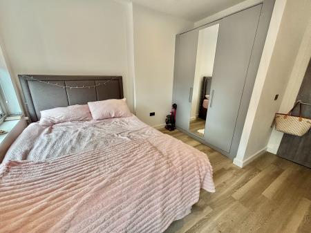 1 bedroom Apartment to let in Silver Street, Bury, BL9