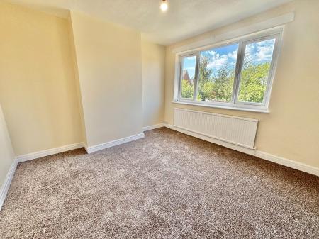 2 bedroom End of terrace house to let in Suffolk Street, Oldham, OL9
