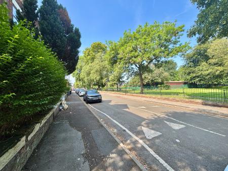 Albert Park Road, Manchester, M7