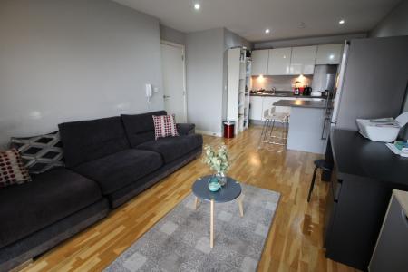 2 bedroom Apartment to let in 6 South Street, Bury, BL9