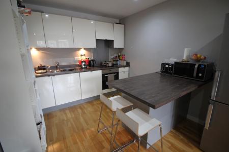 2 bedroom Apartment to let in 6 South Street, Bury, BL9