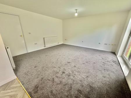 2 bedroom Apartment to let in Broadoaks, Bury, BL9