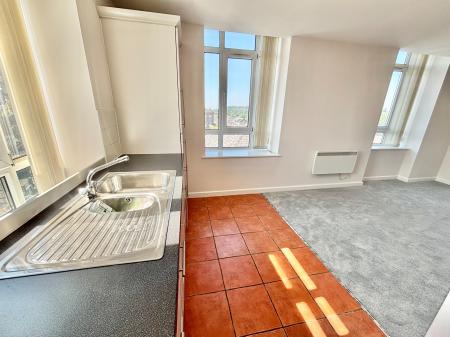 2 bedroom Apartment for sale in Mellor Street, Lees, OL4