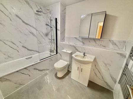 2 bedroom Apartment for sale in Mellor Street, Lees, OL4