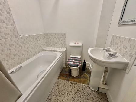 2 bedroom Terraced House to let in New Bridge Gardens, Bury, BL9