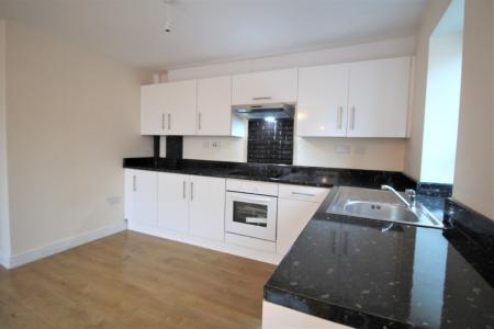 2 bedroom Flat to let in Walmersley Road, Bury, BL9