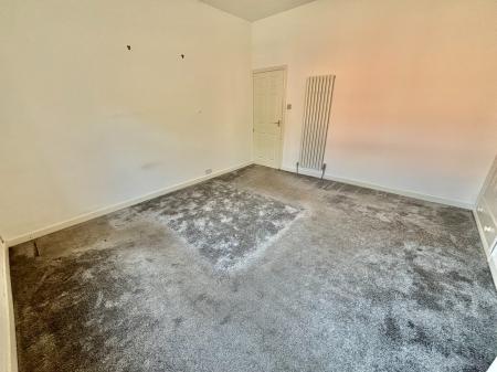 2 bedroom Terraced House for sale in Fields New Road, Oldham, OL9