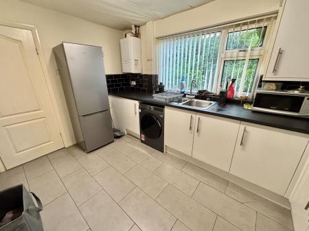 2 bedroom Terraced House for sale in Medway Road, Oldham, OL8