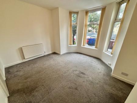1 bedroom Flat to let in Rectory Road, Manchester, M8