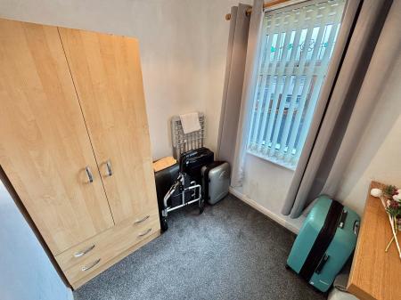 3 bedroom Terraced House for sale in Spring Lane, Lees, OL4