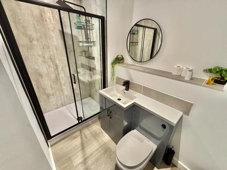 2 bedroom Apartment to let in Silver Street, Bury, BL9