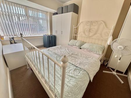 3 bedroom Semi-detached house for sale in Kirby Avenue, Chadderton, OL9