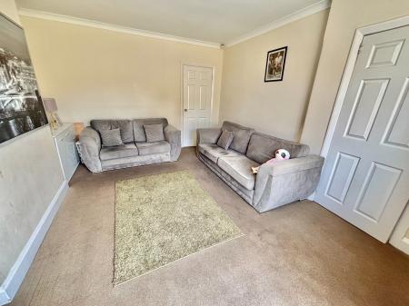 3 bedroom Semi-detached house for sale in Kirby Avenue, Chadderton, OL9